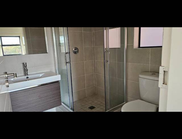 3 BEDROOM APARTMENT FOR SALE IN BARTLETT